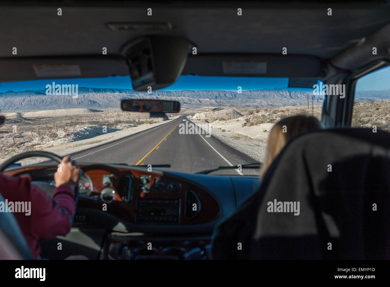 Autofahren in Big Bend Nationalpark. Texas. USA Stockfoto