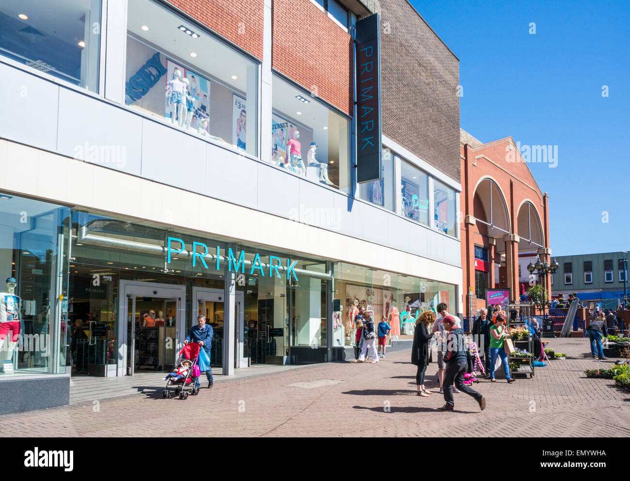 Primark Store Intu Töpfereien shopping Mittelpunkt City Centre Stoke Trent Staffordshire England GB UK EU Europa Stockfoto