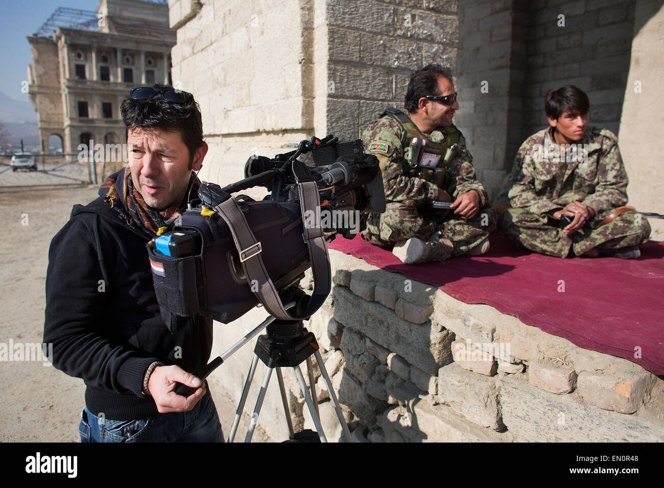 Kameramann bei der Arbeit in Kabul Stockfoto