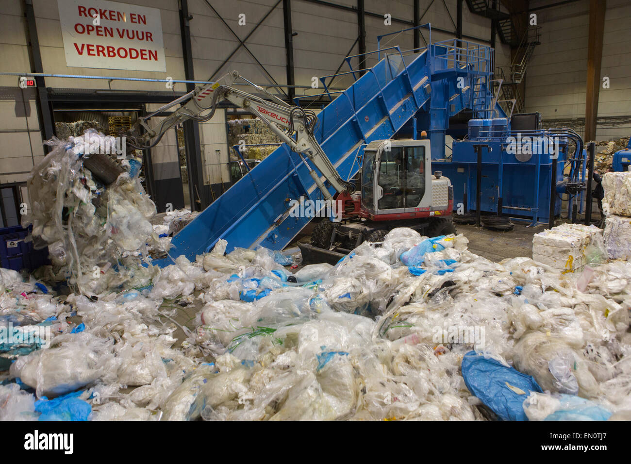Recyclinganlagen für Kunststoff und Papier Abfälle Presse, komprimieren Presser, Ausrüstung, Stockfoto