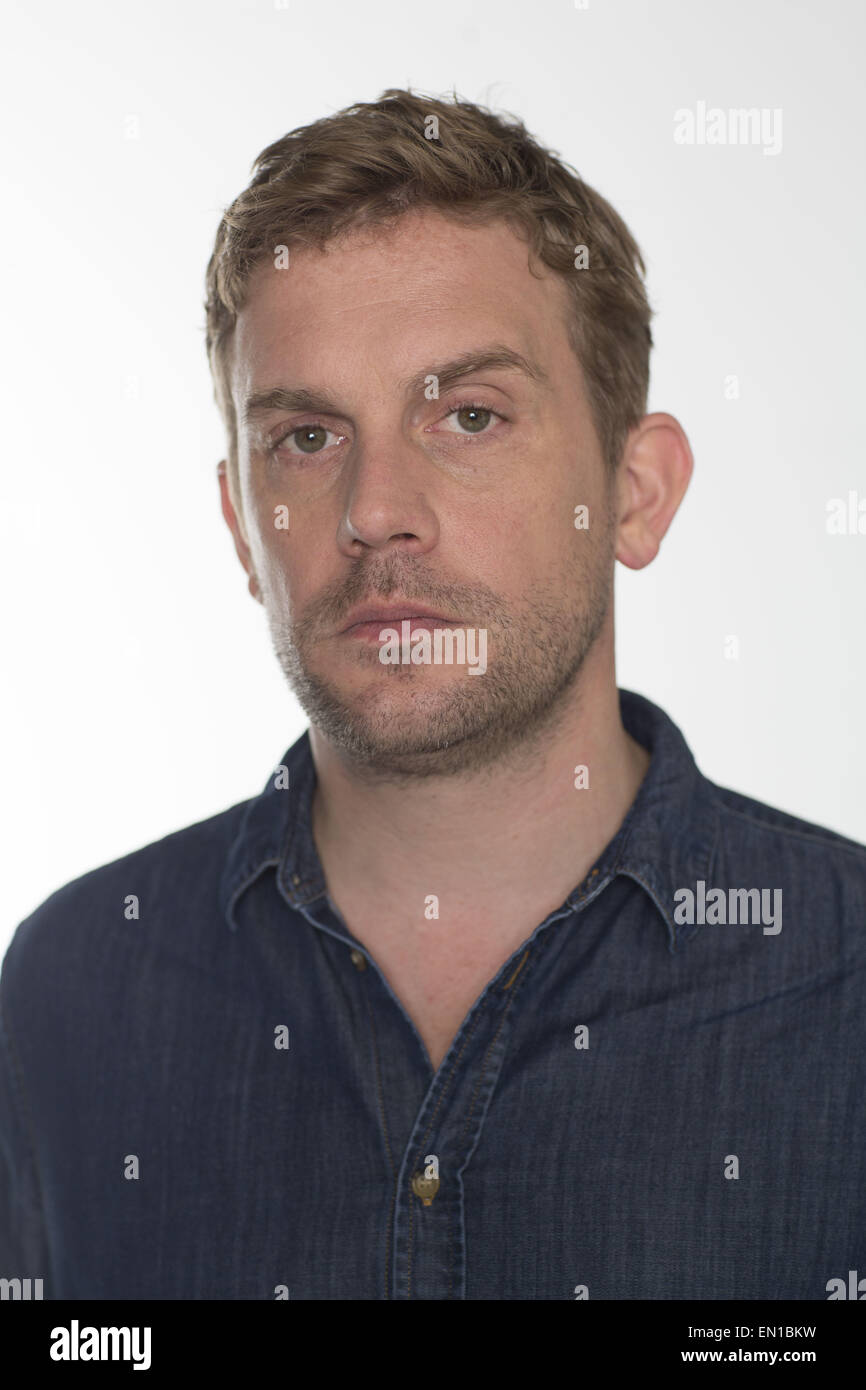 Fototermin für die ARD-Fernsehserie "Sechs Auf Einem Streich" Featuring: Sebastian Bezzel Where: Hamburg, Deutschland bei: 21. Oktober 2014 Stockfoto