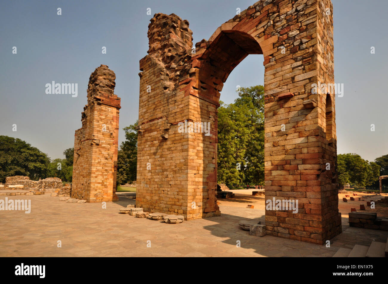 Haryana, Indien Delhi, Qutb Minar Komplex (12. Jh.), Altamish Erweiterung (13. Jahrhundert) Stockfoto