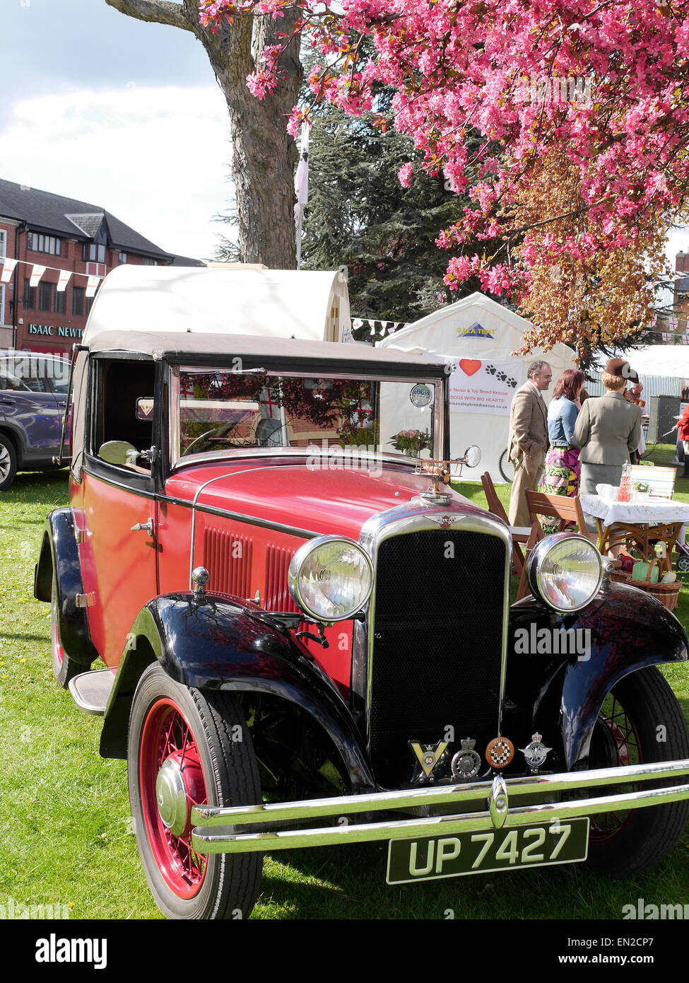 Hillman Minx 1933 Oldtimer auf dem Display in Grantham am St.-Georgs Tag, Lincolnshire, England, UK Stockfoto
