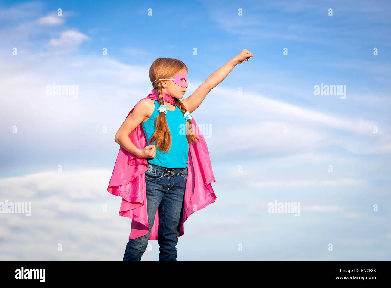super Hero oder Superhelden Mädchen Power-Konzept Stockfoto