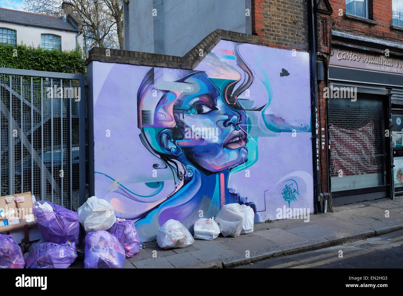 Street-Art von Herrn Cenz in Mode St, Shoreditch, East London, England. Stockfoto