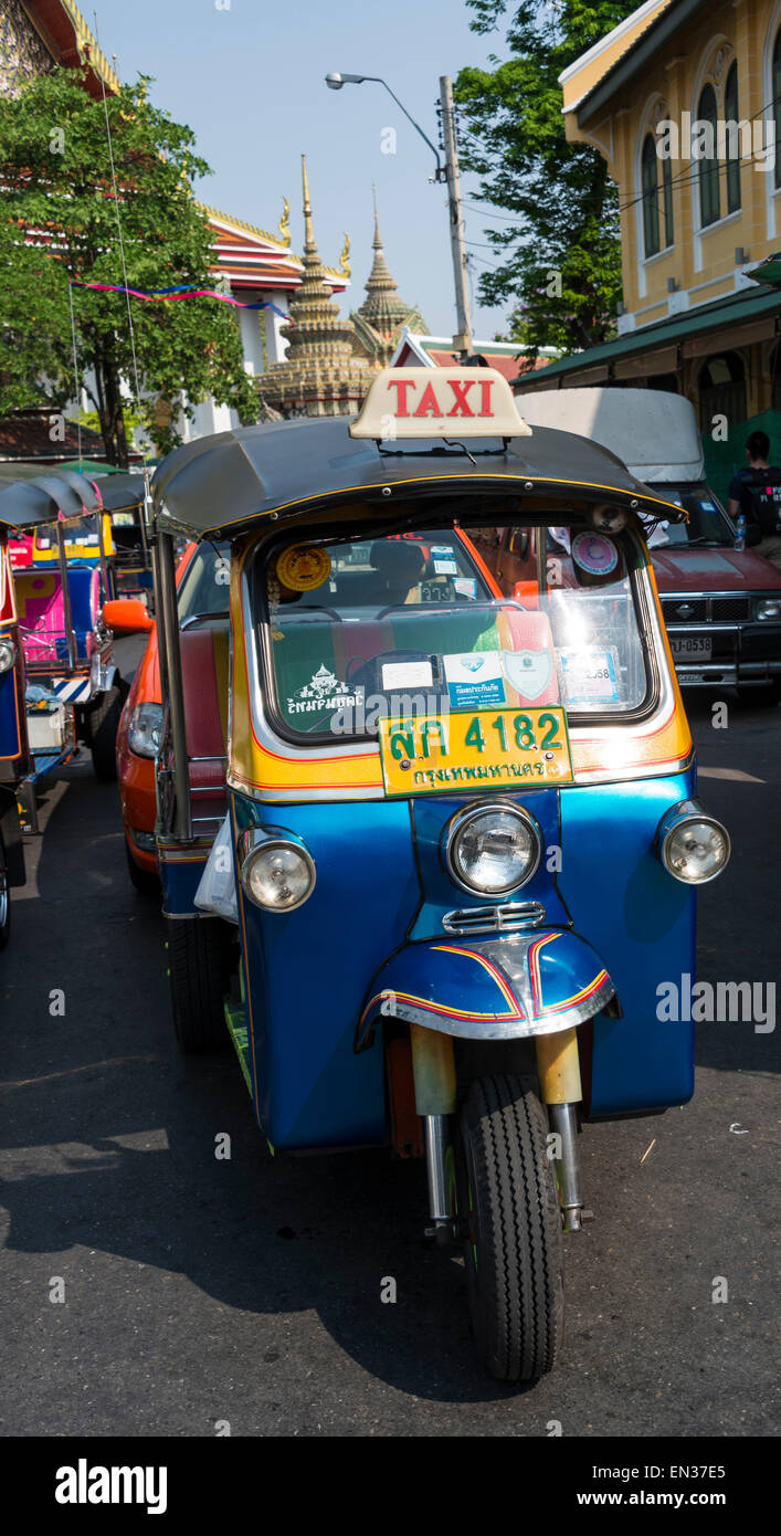 TukTuk-Taxi auf der Straße, Bangkok, Thailand Stockfoto