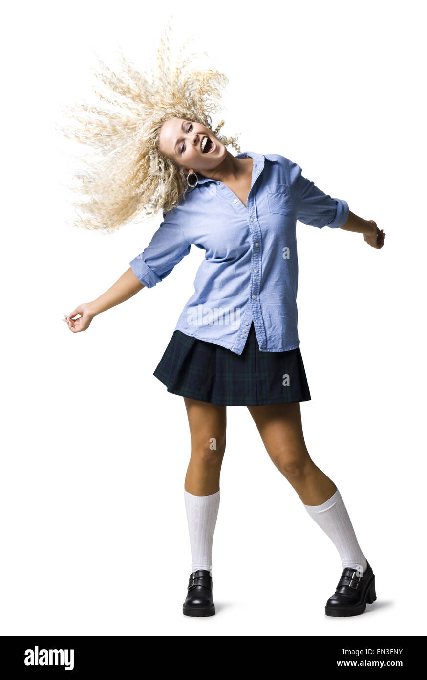 Frau in einer Schule-Mädchen-outfit Stockfoto