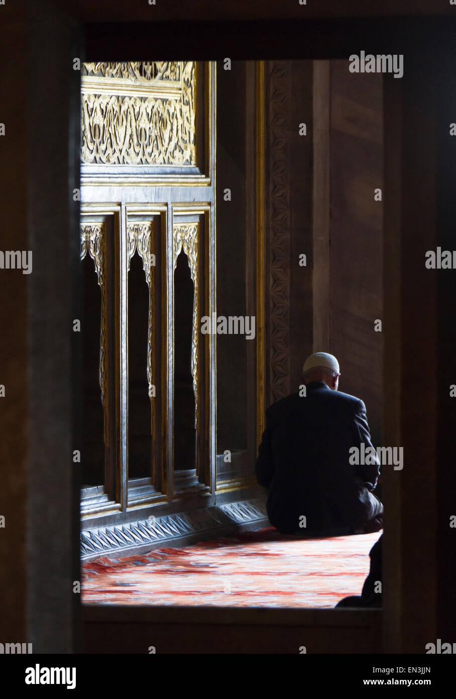 Türkei, blaue Moschee, muslimischen Mann, der betet Stockfoto