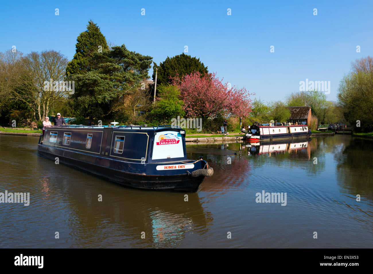 Kanalboote an Fradley Verzweigung, Staffordshire, England. Stockfoto