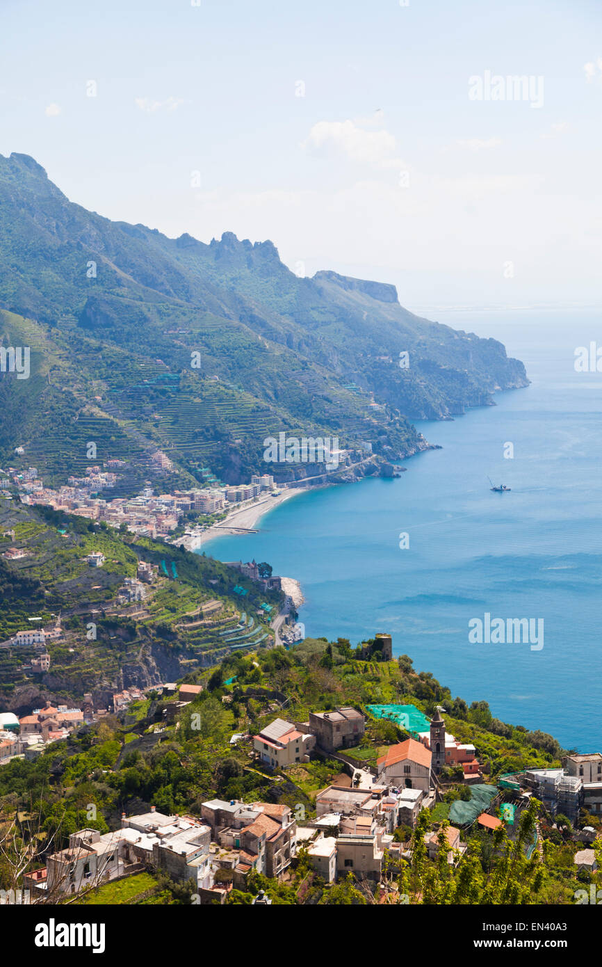 Italien, Küste von Amalfi, Ravello, malerischen Blick auf Stadt, erhöhte Ansicht Stockfoto