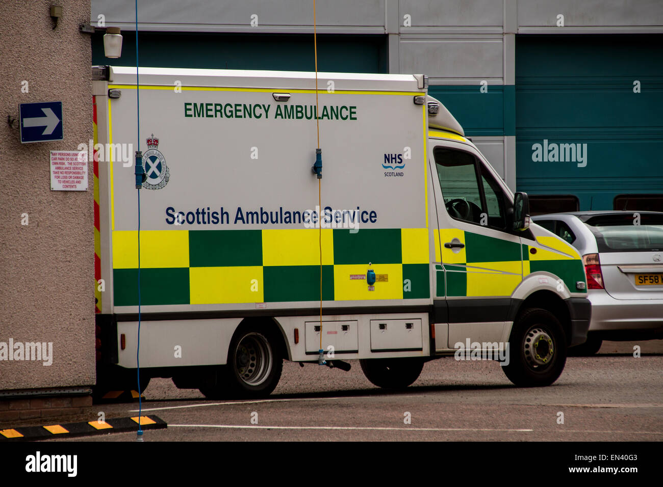 Die NHS schottischer Krankenwagen-Service Osten Zentraldepot befindet sich am 76 West School Road in Dundee, Großbritannien Stockfoto
