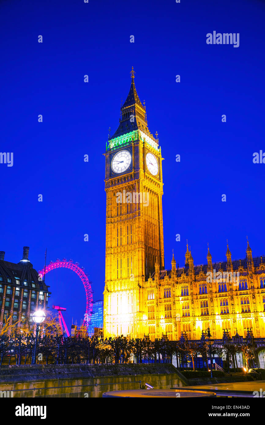 Clock Tower in London bei Nacht Stockfoto