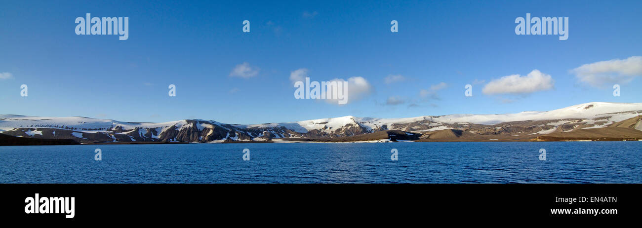 Panoramablick auf Deception Island einen Vulkankrater Süd-Shetland-Inseln der Antarktis Stockfoto