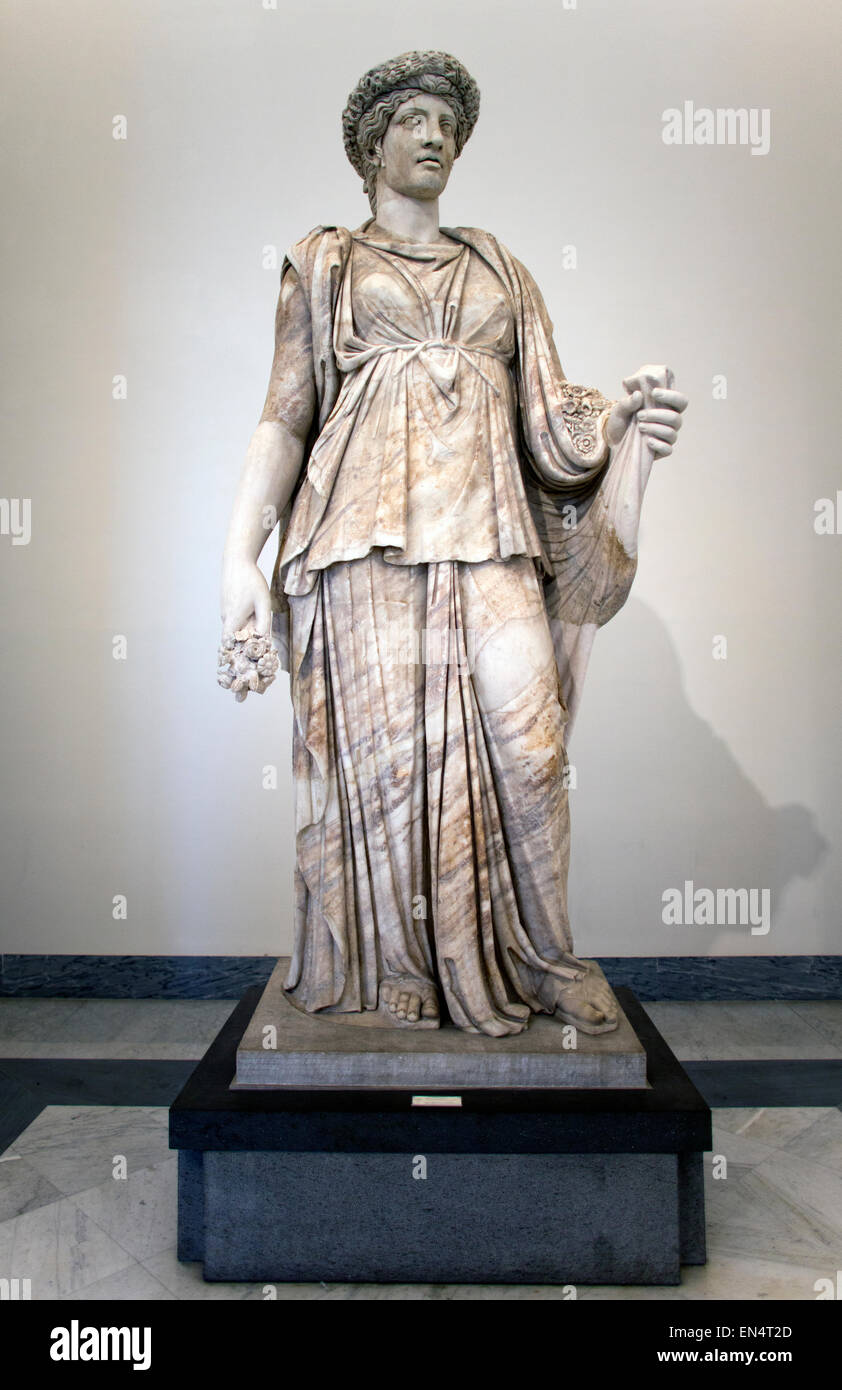 alte römische Kunst im Archäologischen Nationalmuseum in Neapel Stockfoto