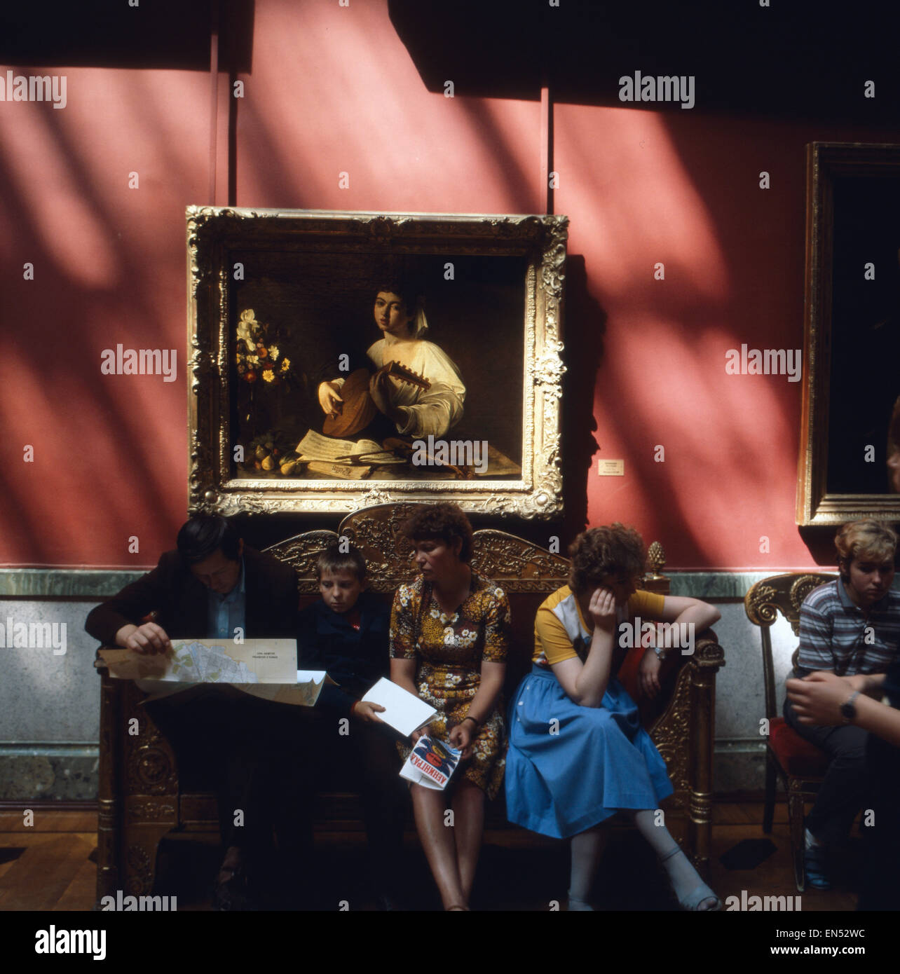 Ein Besuch in der Eremitage, Sankt Petersburg, Russland 1980er Jahre. Besuch der Eremitage, Sankt Petersburg, Russland 1980 Stockfoto