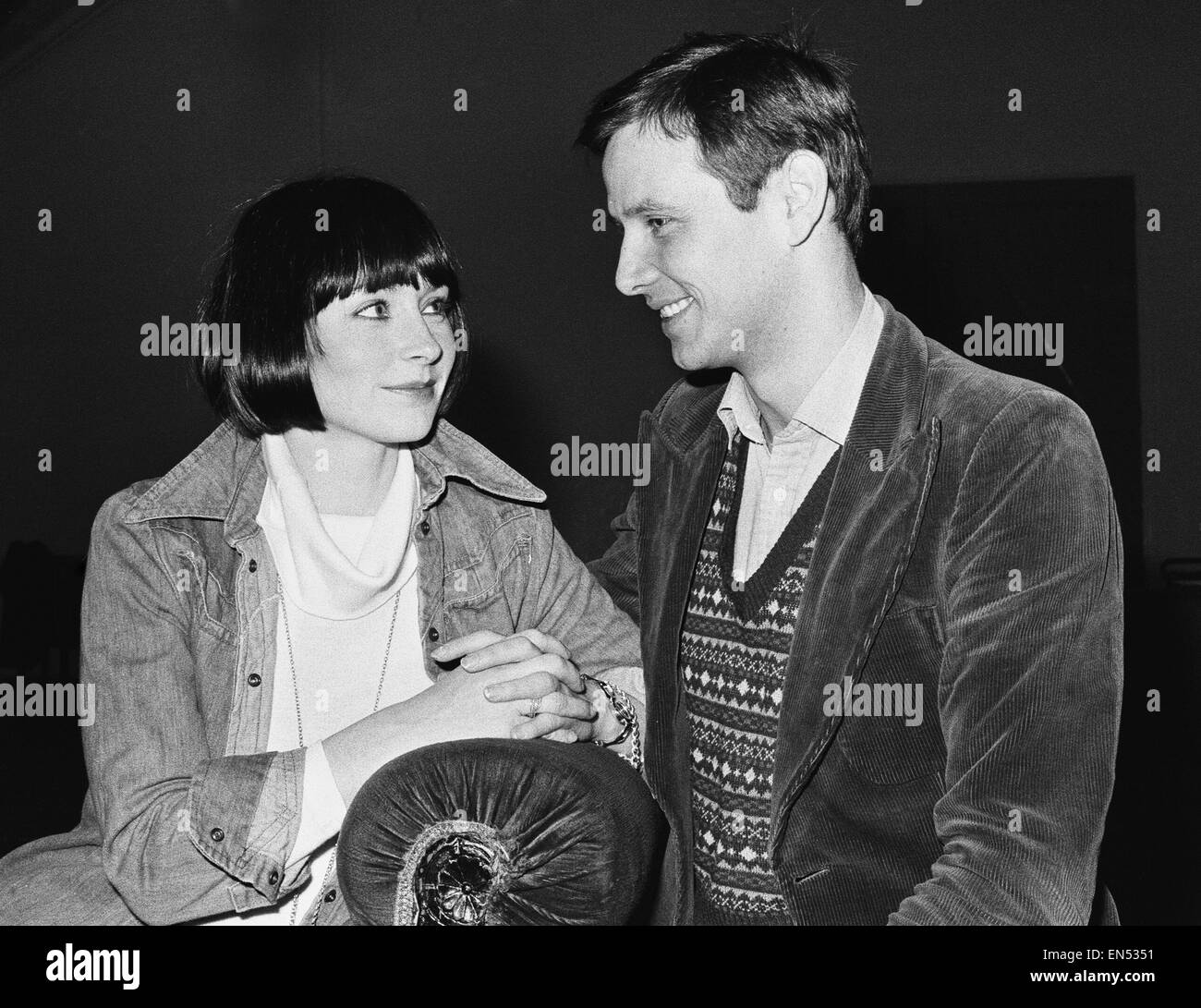 Generalprobe für neue London Wochenende Fernsehen Drama-Serie "Liebe zu Lydia". Mel Martin spielt die Rolle der Lydia mit Christopher Blake, Richardson spielt. 16. Dezember 1976. Stockfoto