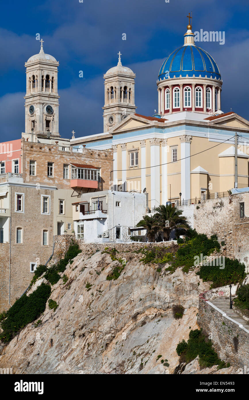Die Kathedrale des Heiligen Nikolaus, Schutzpatron der Stadt Ermoupolis, Syros. Griechische Inseln Stockfoto