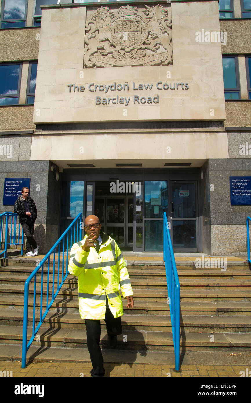 Sicherheit an den Höfen der Richter und Staatsanwälte in Croydon, Surrey Stockfoto
