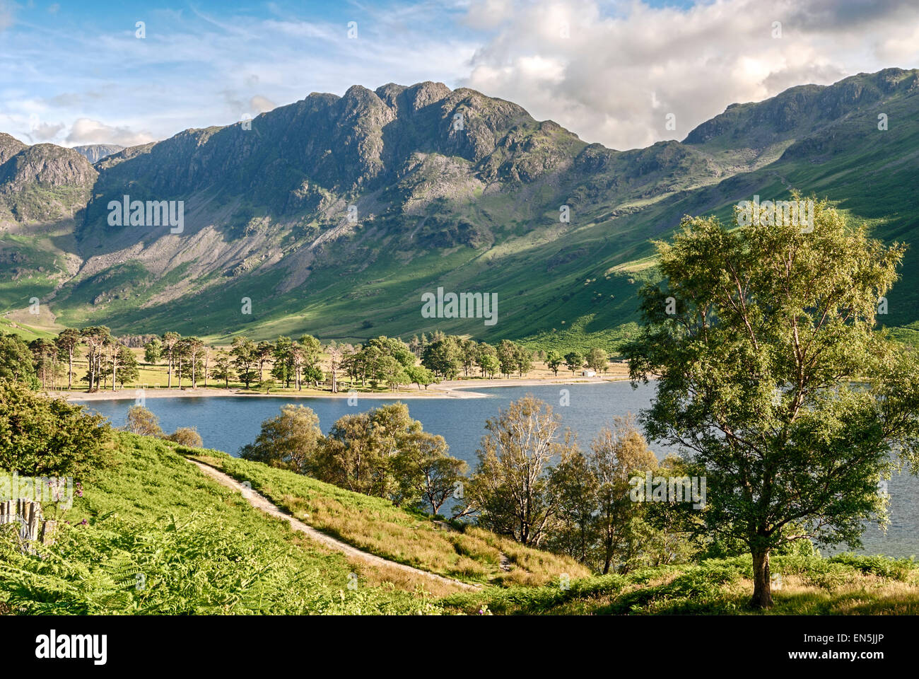 Landschaft am Buttermere, einem See im englischen Lake District im Nordwesten Englands. Stockfoto