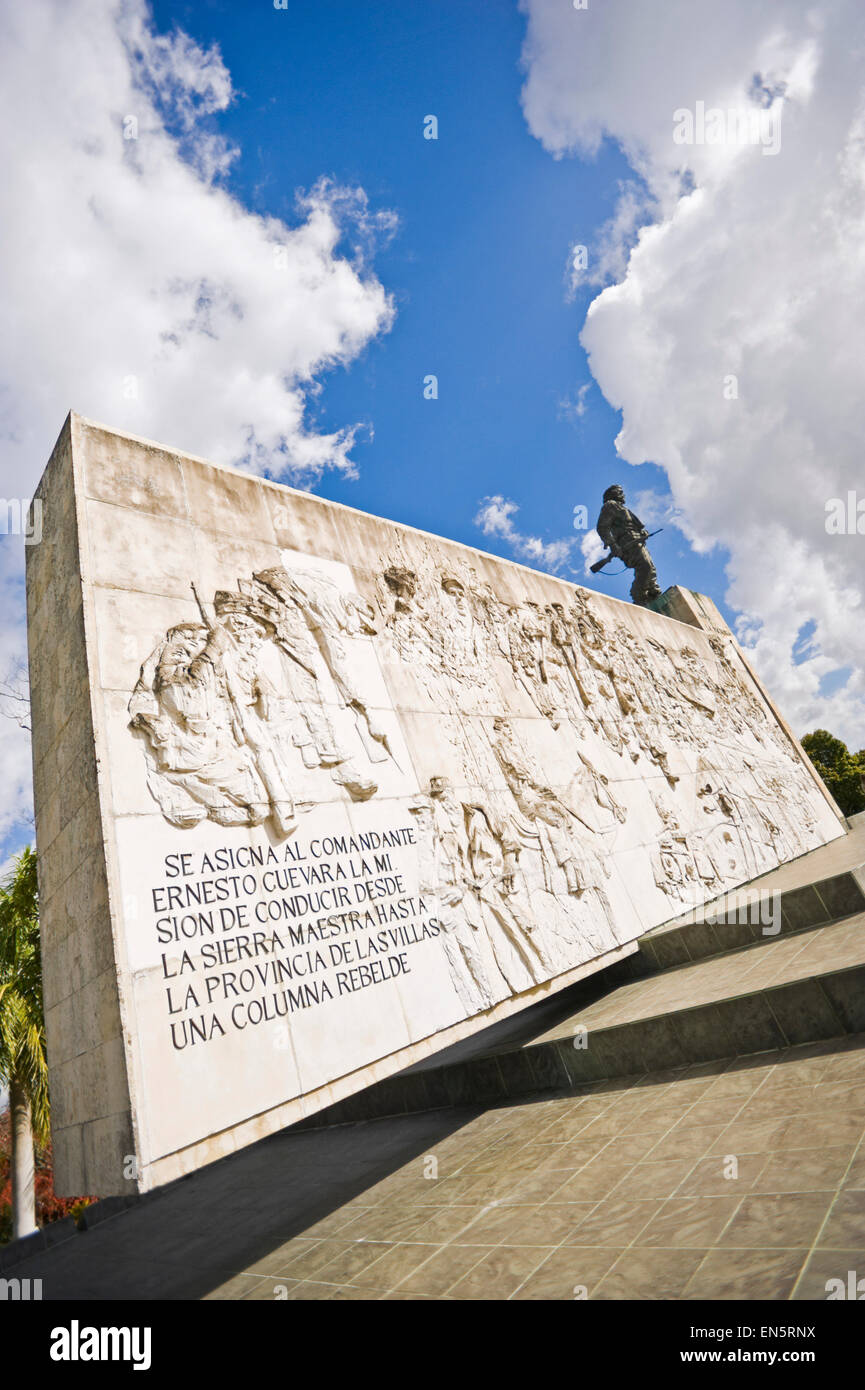 Vertikale Ansicht von Mausoleo Che Guevara in Santa Clara. Stockfoto