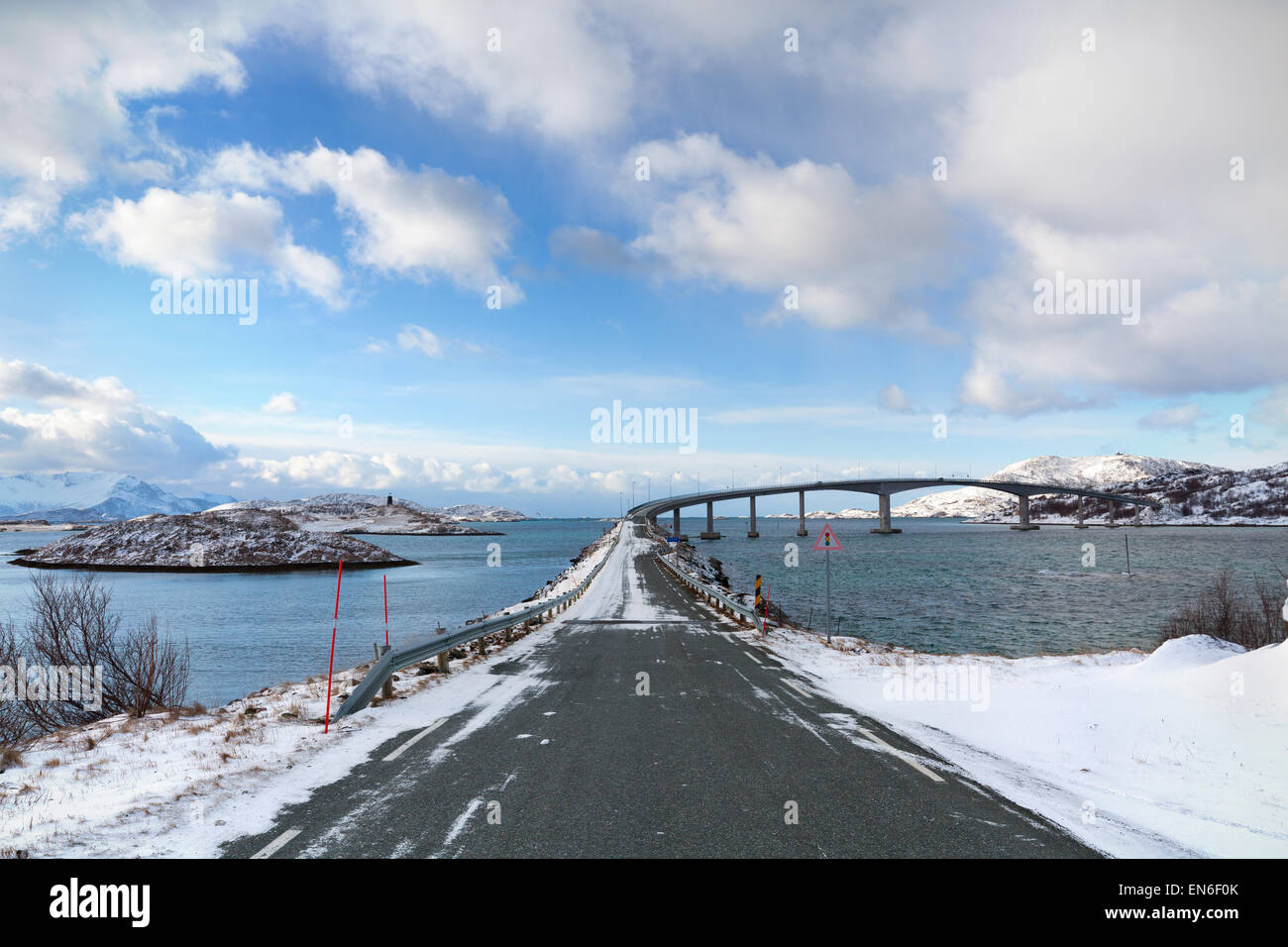 Sommaroy Brücke, Nord-Norwegen Stockfoto