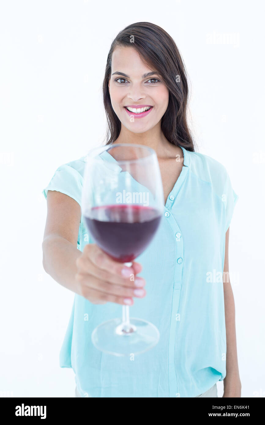Hübsche Frau mit Rotweinglas Stockfoto