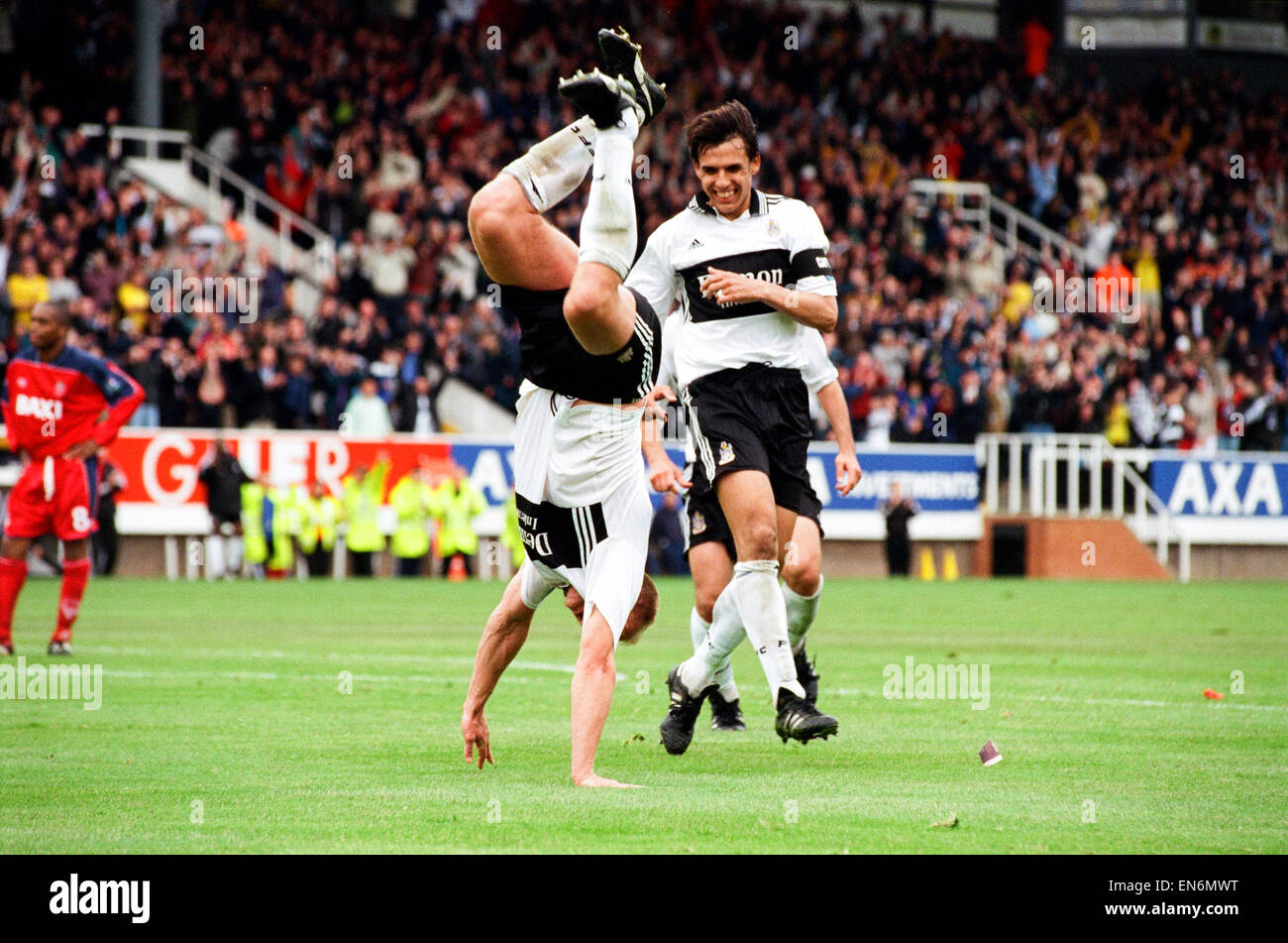 Fulham 3 v. Preston 0 Fulham gekrönt Division zwei Champions. 8. Mai 1999 Stockfoto