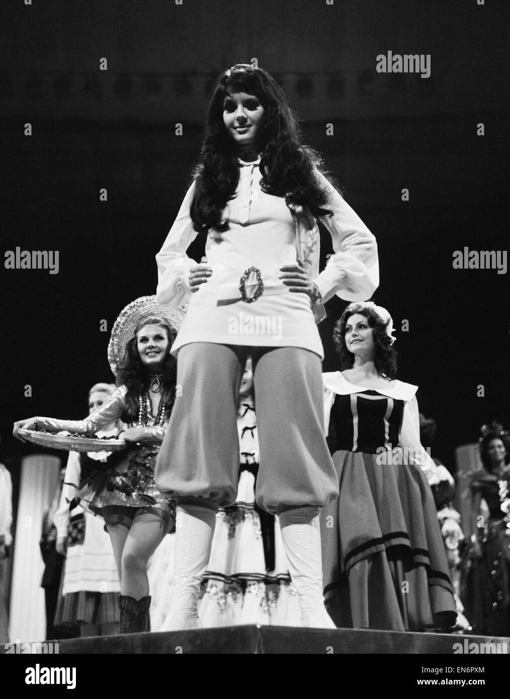 Miss World-Wettbewerb in der Royal Albert Hall, 20. November 1970. Valli Kemp, Miss Australien. Stockfoto