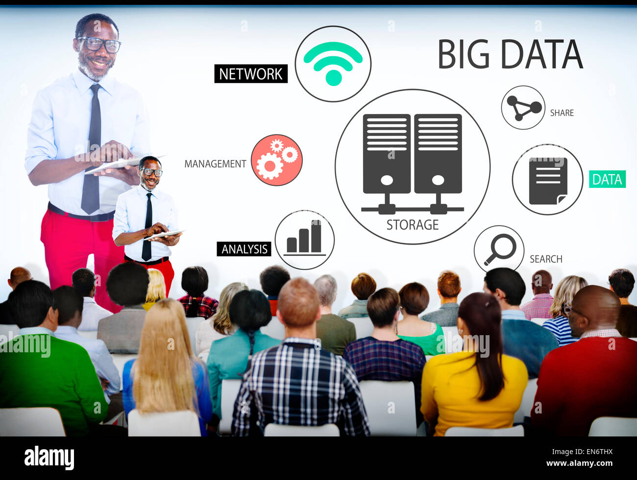 Gruppe von Menschen in Big-Data-Seminar Stockfoto