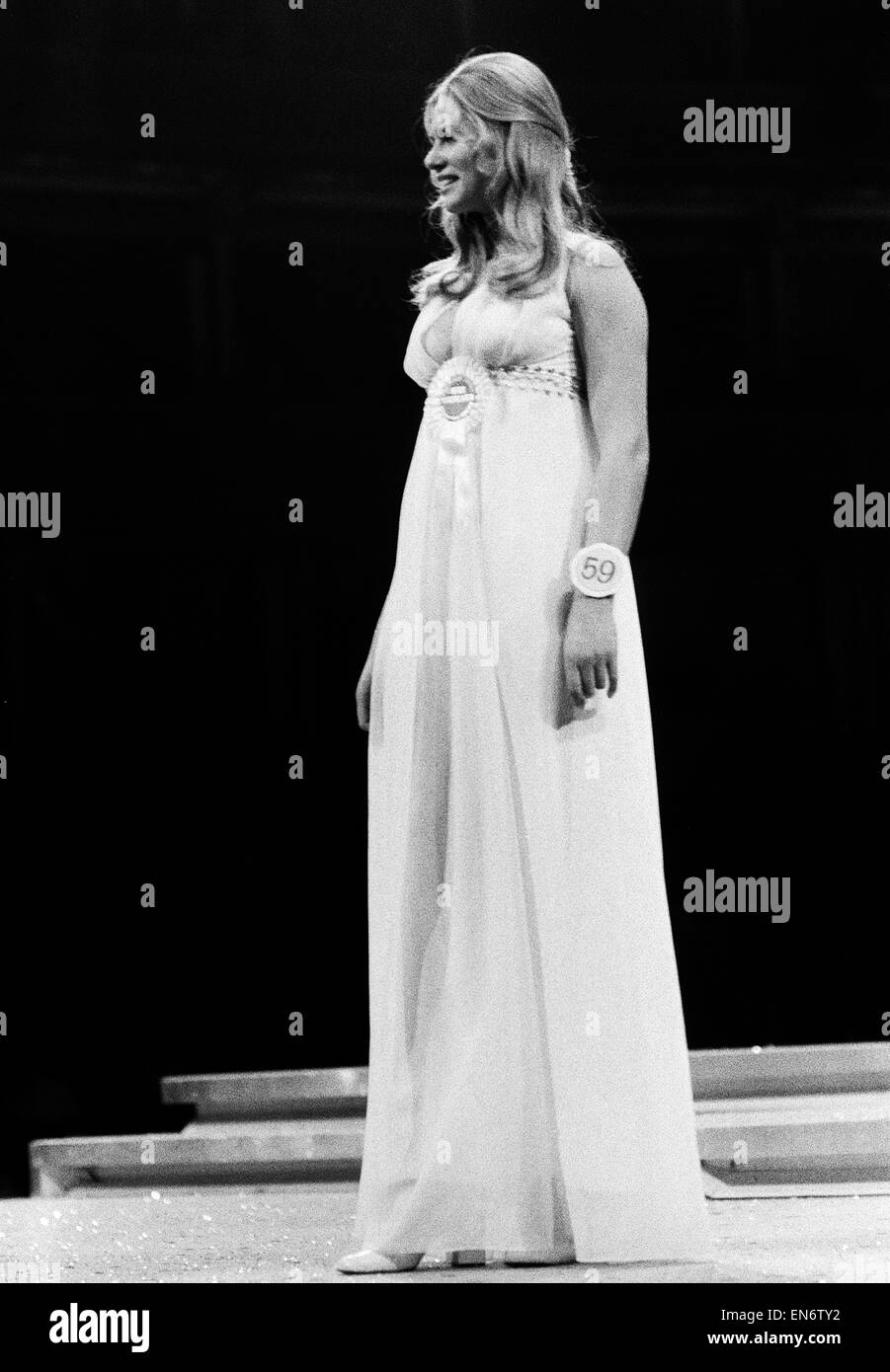 Miss World-Wettbewerb in der Royal Albert Hall, 20. November 1970. Miss Jugoslawien, Tereza Djelmis. Stockfoto