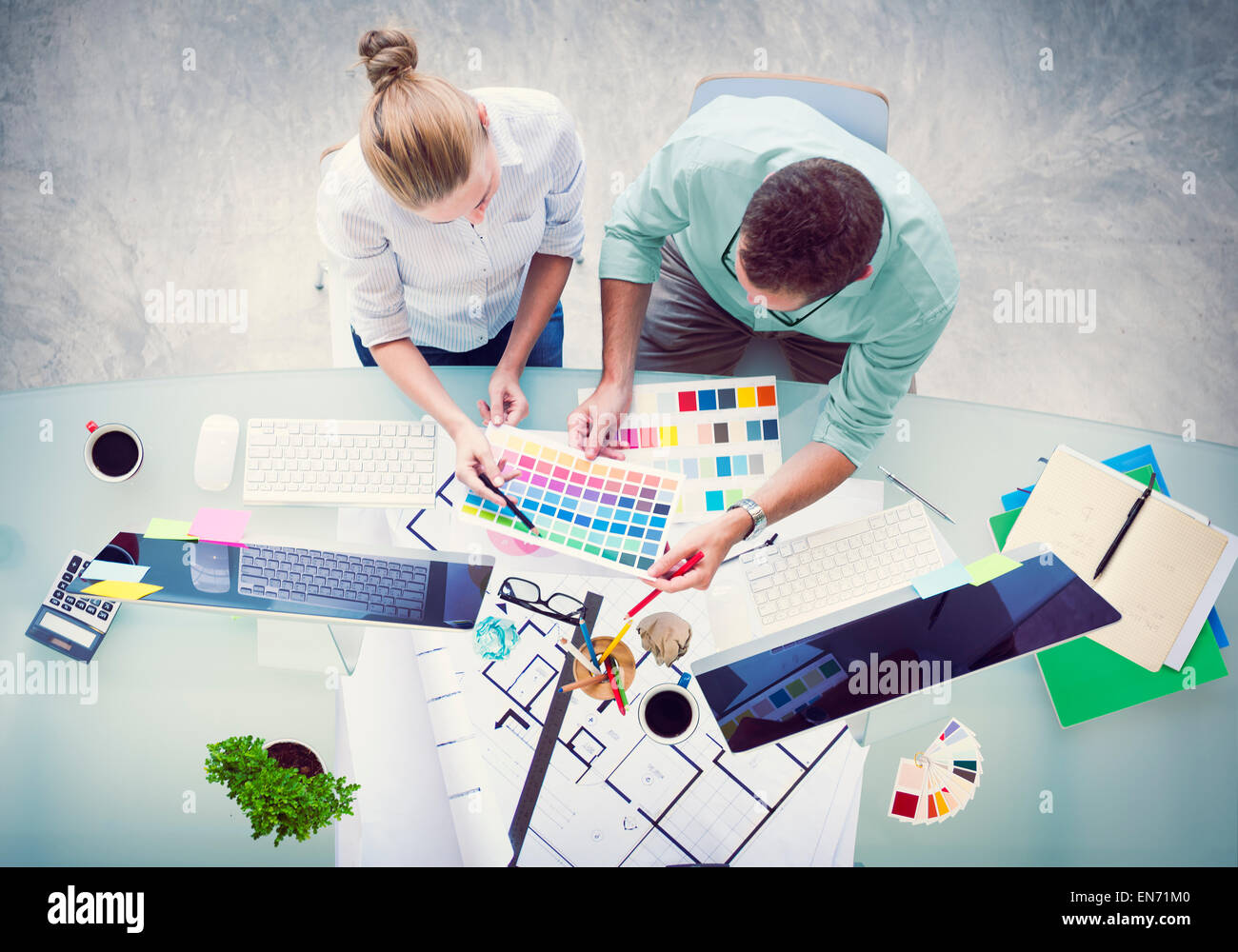 Ideenfindung, Planung Strategie Workstation Business Adminstratation Partnerschaftskonzept Stockfoto
