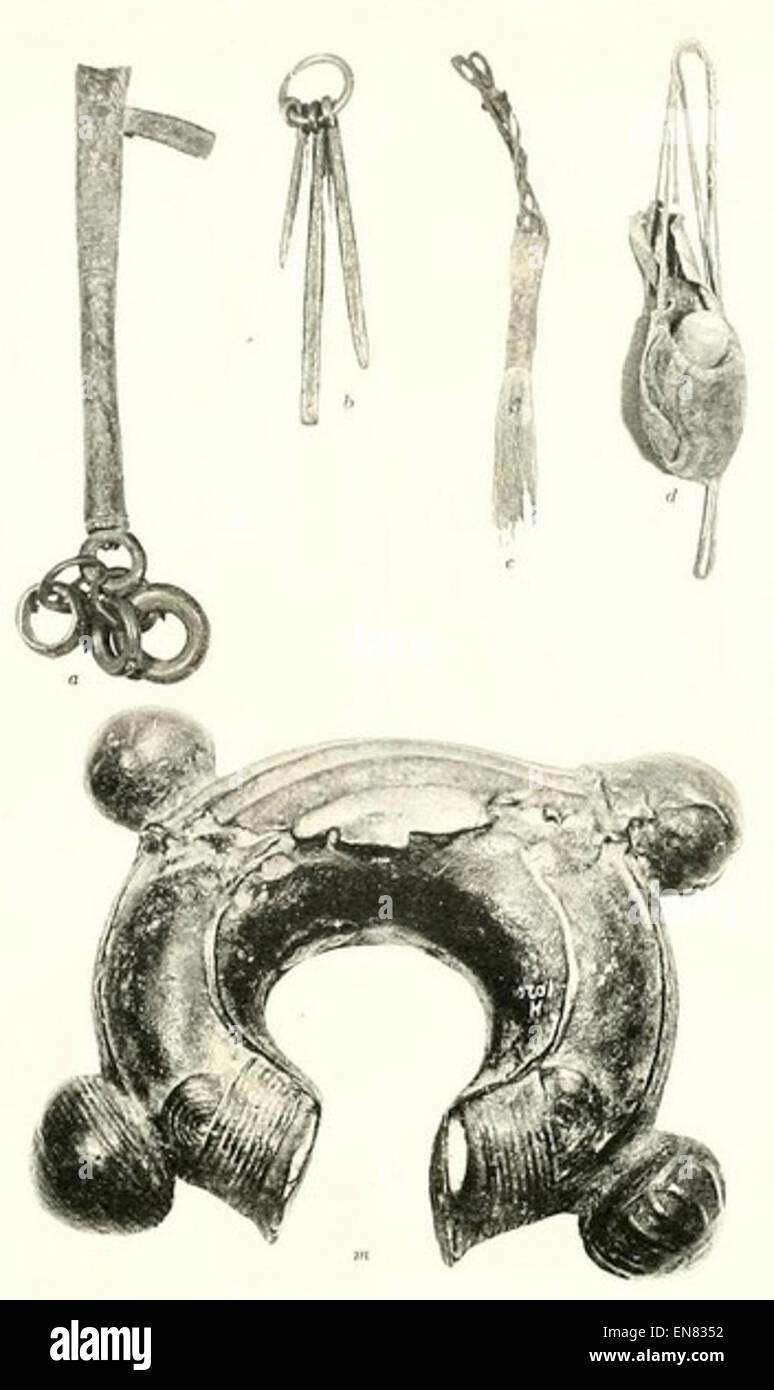 Diese Figur aus dem Jahr 1947 von Schwab bietet eine künstlerische Darstellung der Nachkriegskultur mit einzigartigen visuellen Elementen, die typisch für die Kunst der Mitte des 20. Jahrhunderts sind. Stockfoto