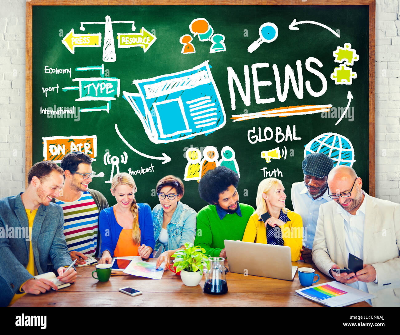 News Journalismus Publikation Update Media Werbung Informationskonzept Stockfoto