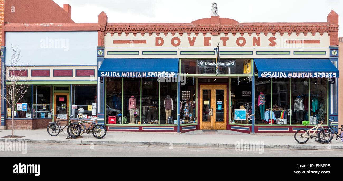 Außenansicht des Salida Bergsport in der Innenstadt von historischen Salida, Colorado, USA Stockfoto