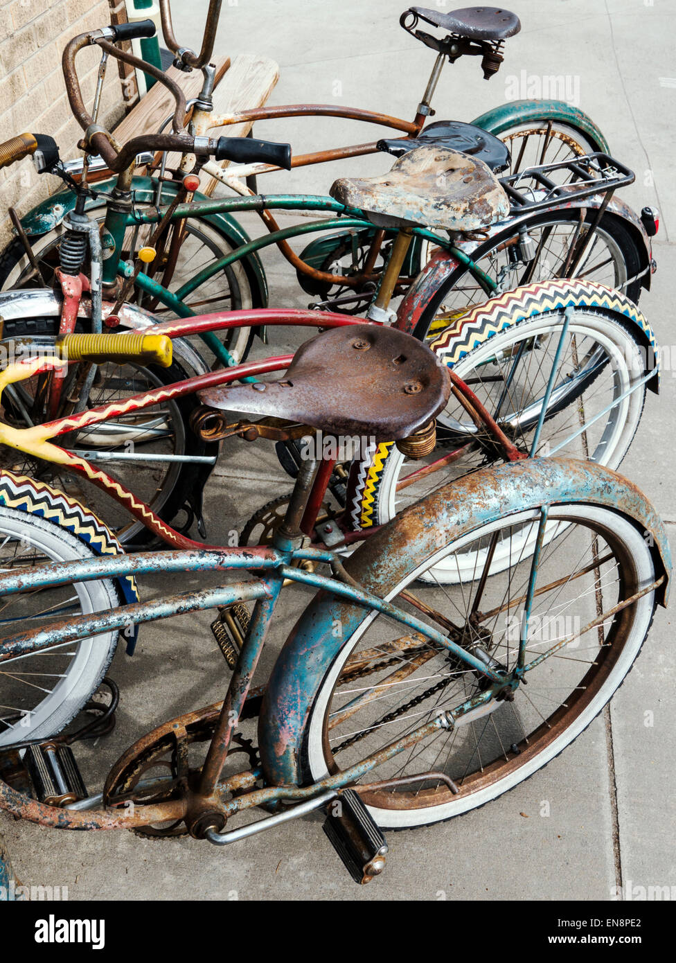 Alte Fahrrader Stockfotos Und Bilder Kaufen Alamy
