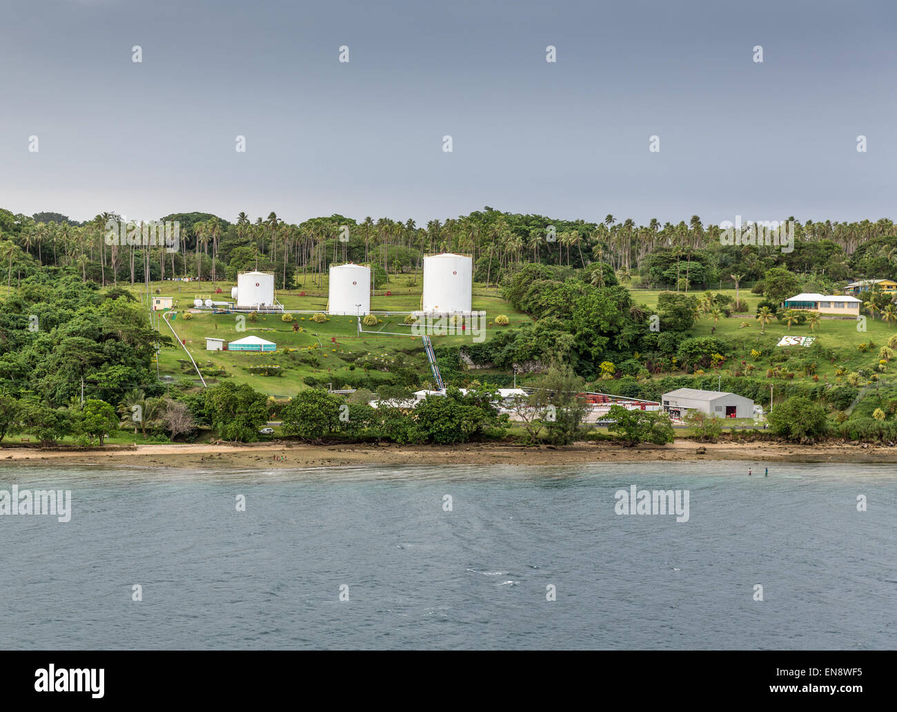 Kraftstoff-Terminal am Espiritu Santo, Vanuatu Stockfoto