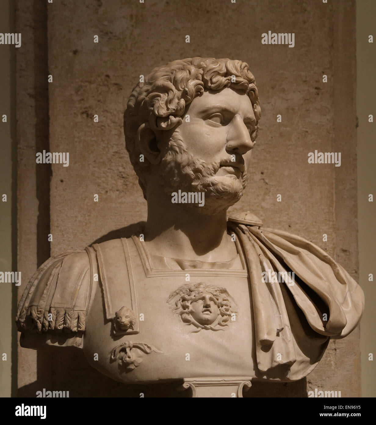 Büste des römischen Kaisers Hadrian in Lorica. Marmor. 117-138 N. CHR. Kapitolinischen Museen. Rom. Italien. Stockfoto