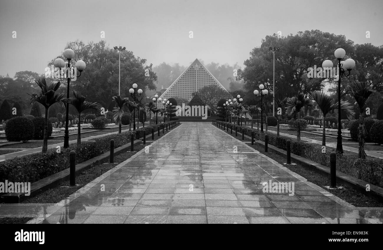 Ein Soldatenfriedhof in Dien Bien Phu, Vietnam. Stockfoto