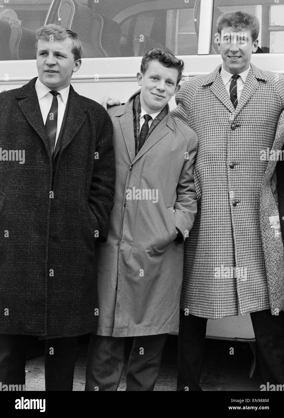 Bolton Wanderers junge vorderste Linie. l-r: F.Lee, Gordon Taylor und B.Bromley. 20. März 1963 Stockfoto