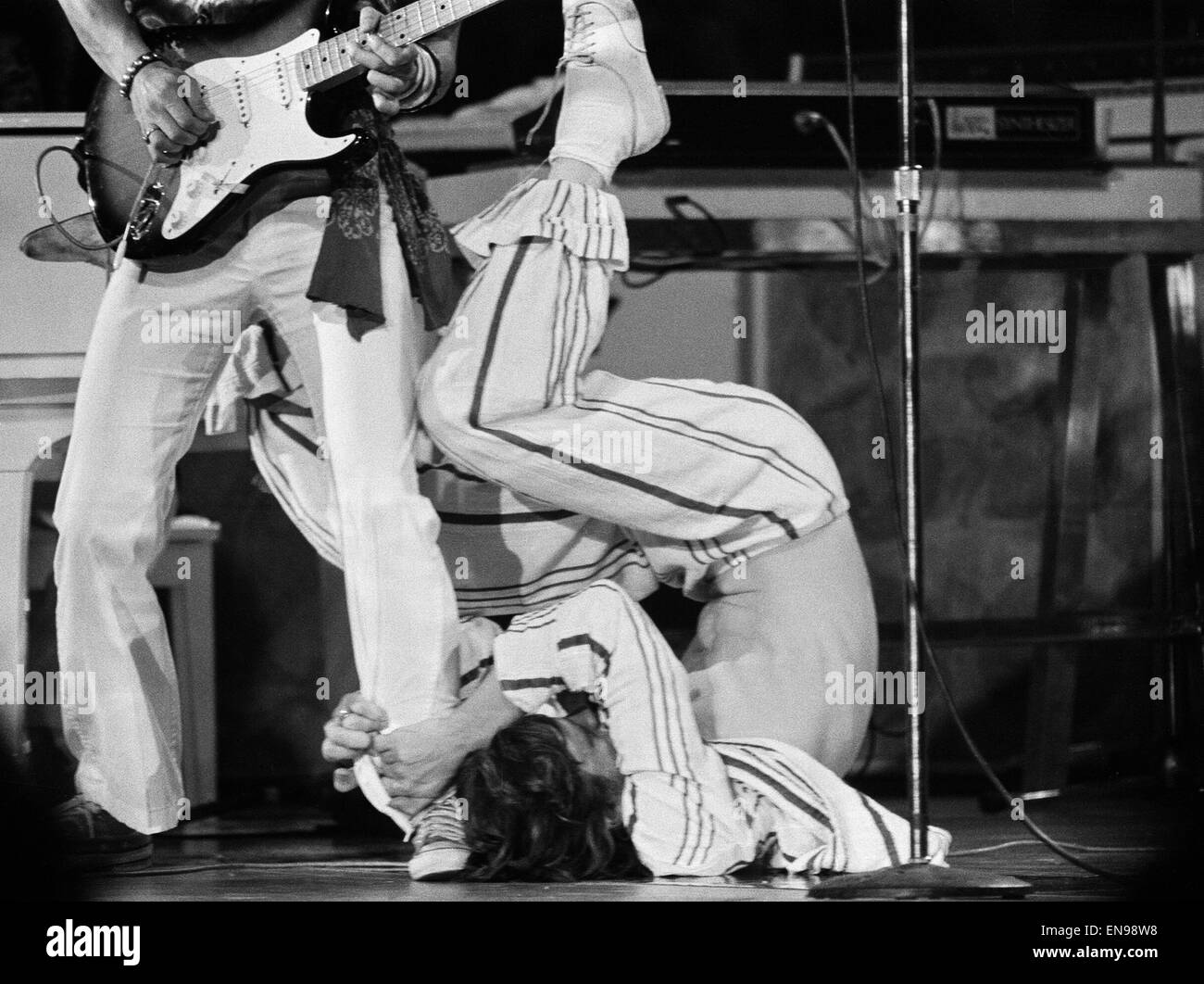 Die Rolling Stones Konzert in Hemisfair Plaza Arena & Convention Center, San Antonio, Texas. Mick Jagger auf der Bühne. 4. Juni 1975. Stockfoto