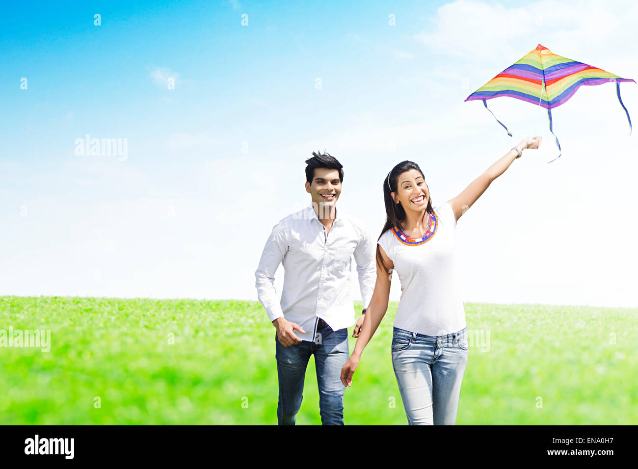 2 indische verheiratete Paare park Spaß Stockfoto