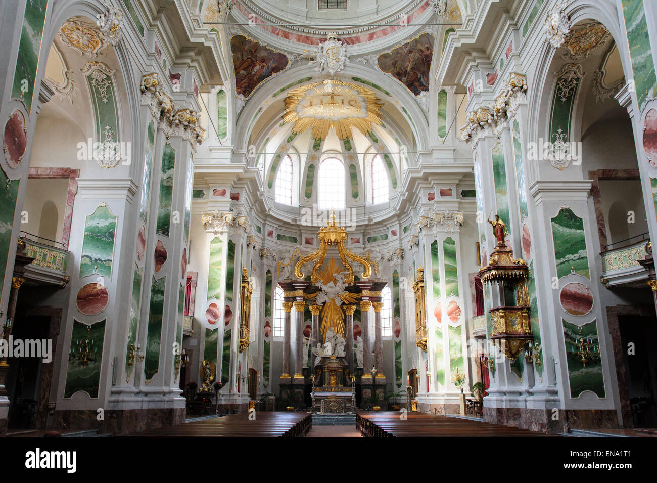 An Innen, Mannheim, Baden-Württemberg, Deutschland | Jesuitenkirche Mannheim, Baden-Württemberg, Deutschland Stockfoto