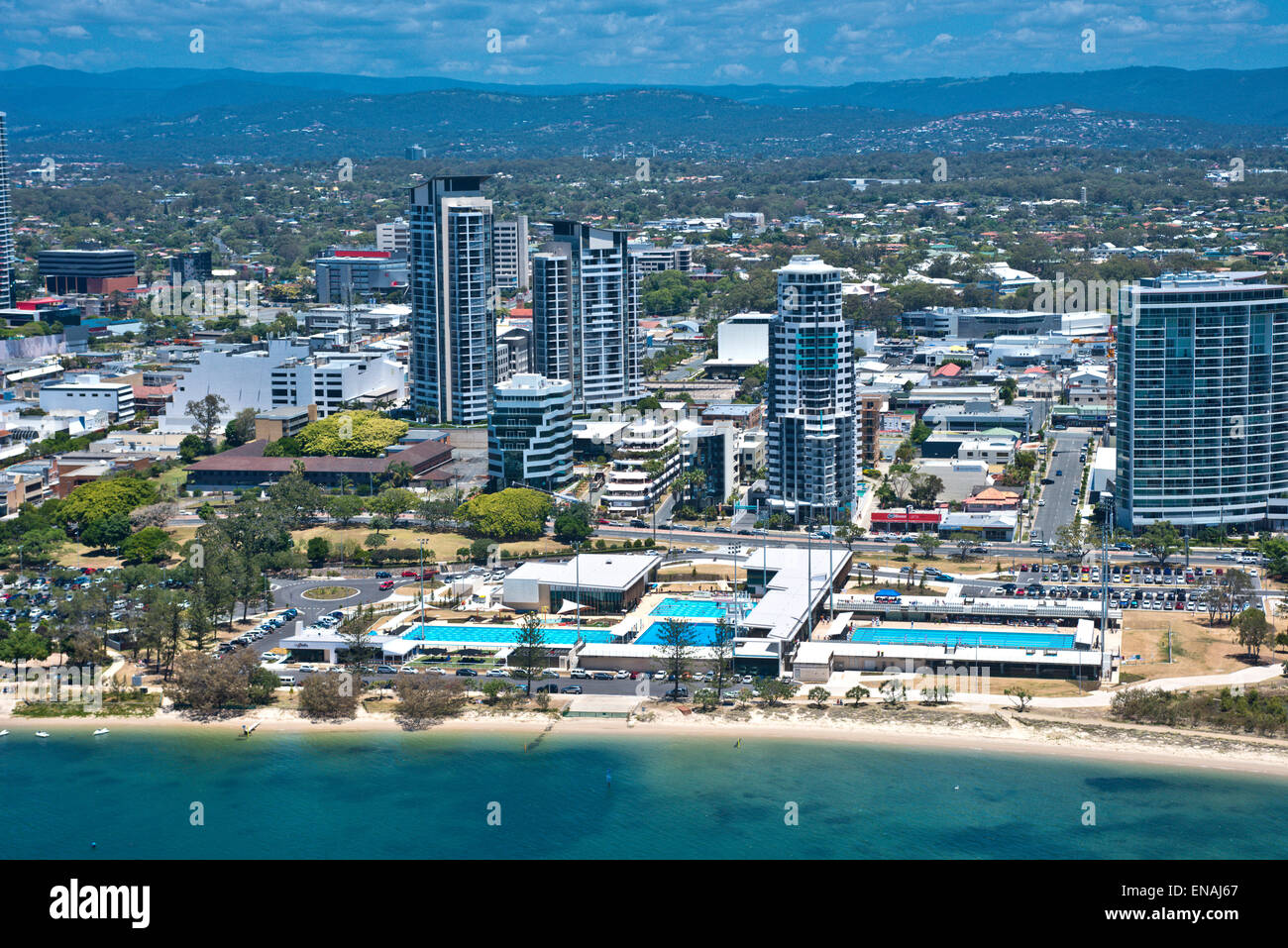 Gold Coast Aquatic Centre (GCAC) Southport, Queensland Australien Luftaufnahme von Broadwater auf der Suche nach Westen. Stockfoto