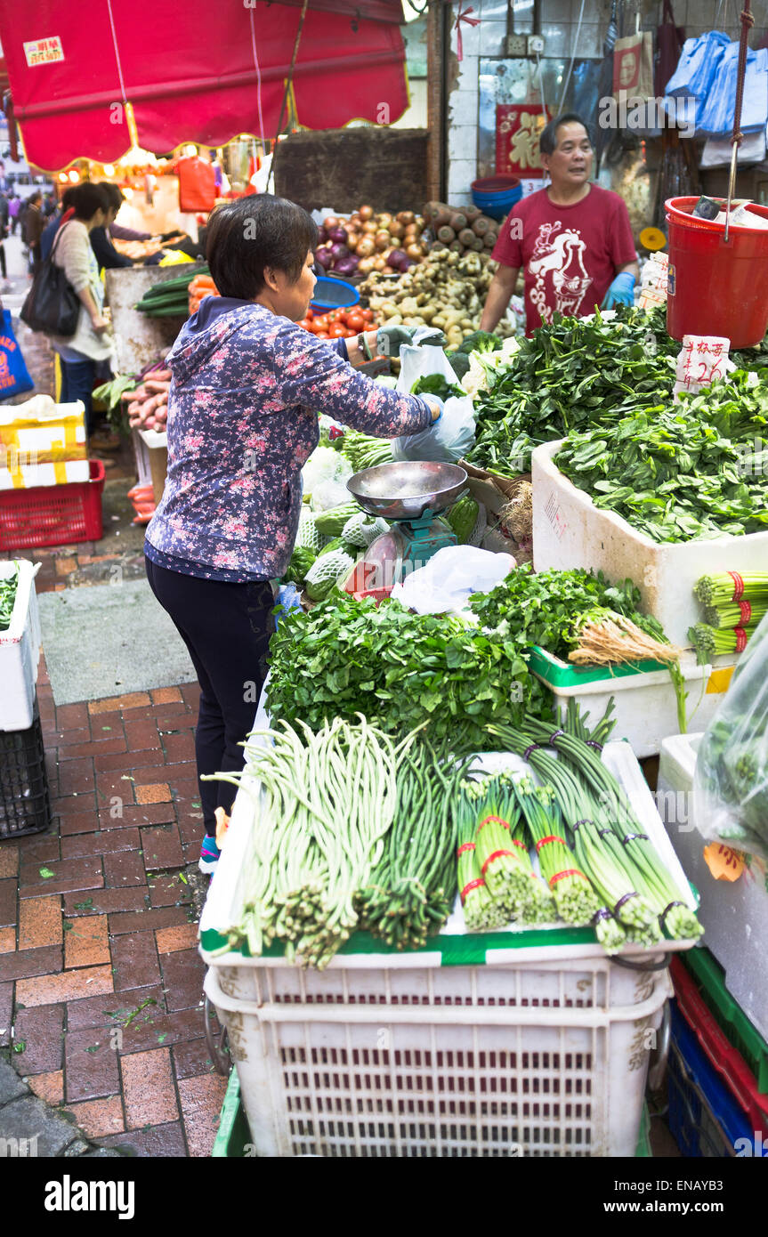 dh Markt CAUSEWAY BAY Hongkong chinesische Gemüse Stall Outdoormarkt grünes Gemüse Gemüsemarkt Stockfoto