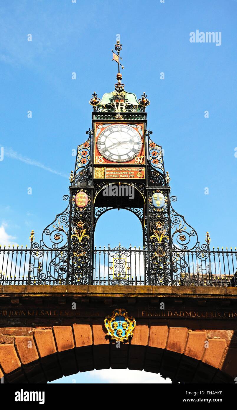 Eastgate Clock errichtet im Jahr 1899, das Diamant-Jubiläum von Königin Victoria, Chester, Cheshire, England, UK zu feiern. Stockfoto