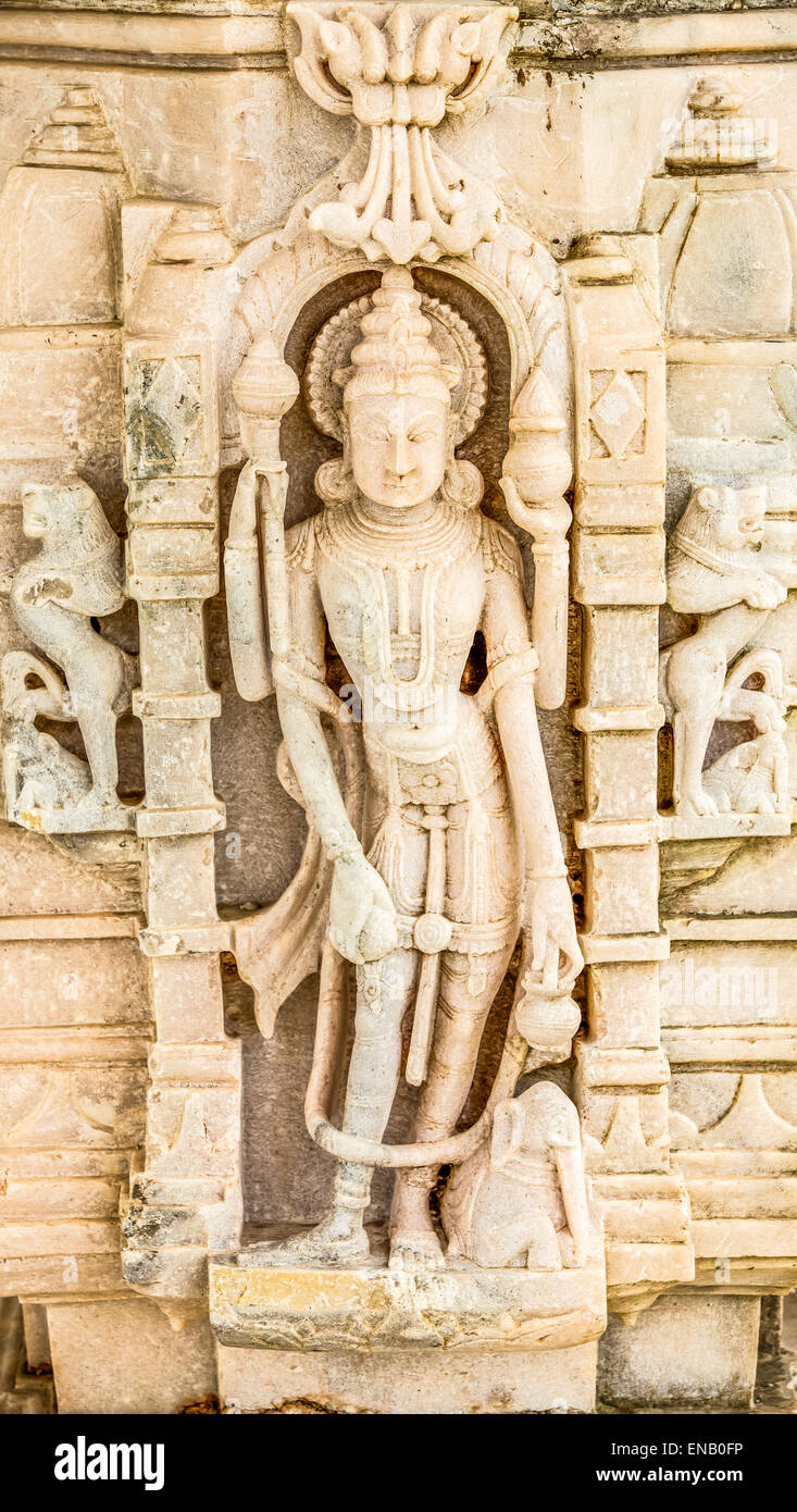 Jain God Statue im Hastagiri Jain Tempel, Palitana Stadt, Gujrat, Indien Stockfoto