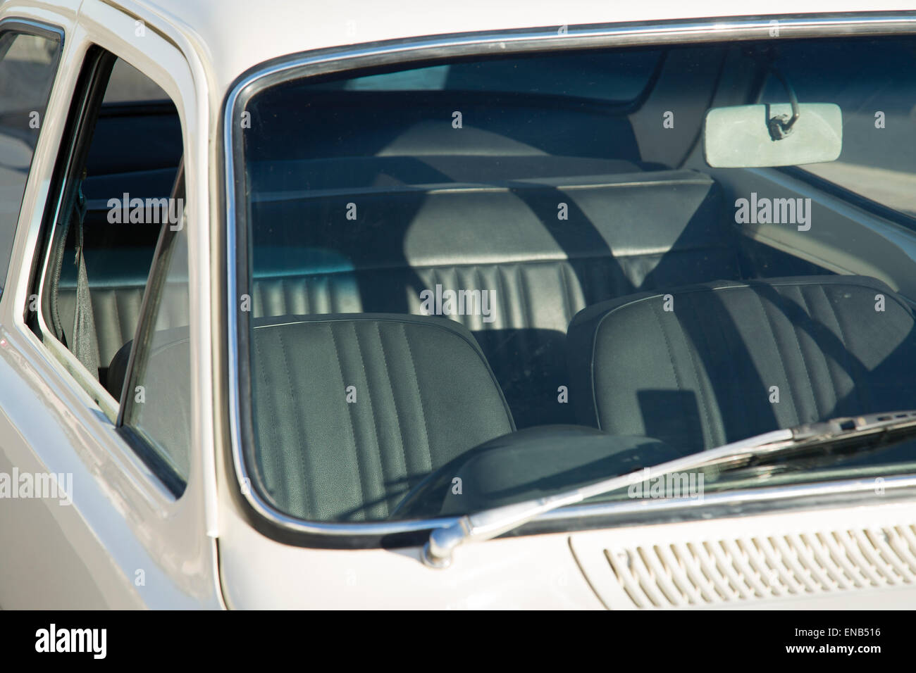 Ford Escort MKI Malta in weiß. Stockfoto