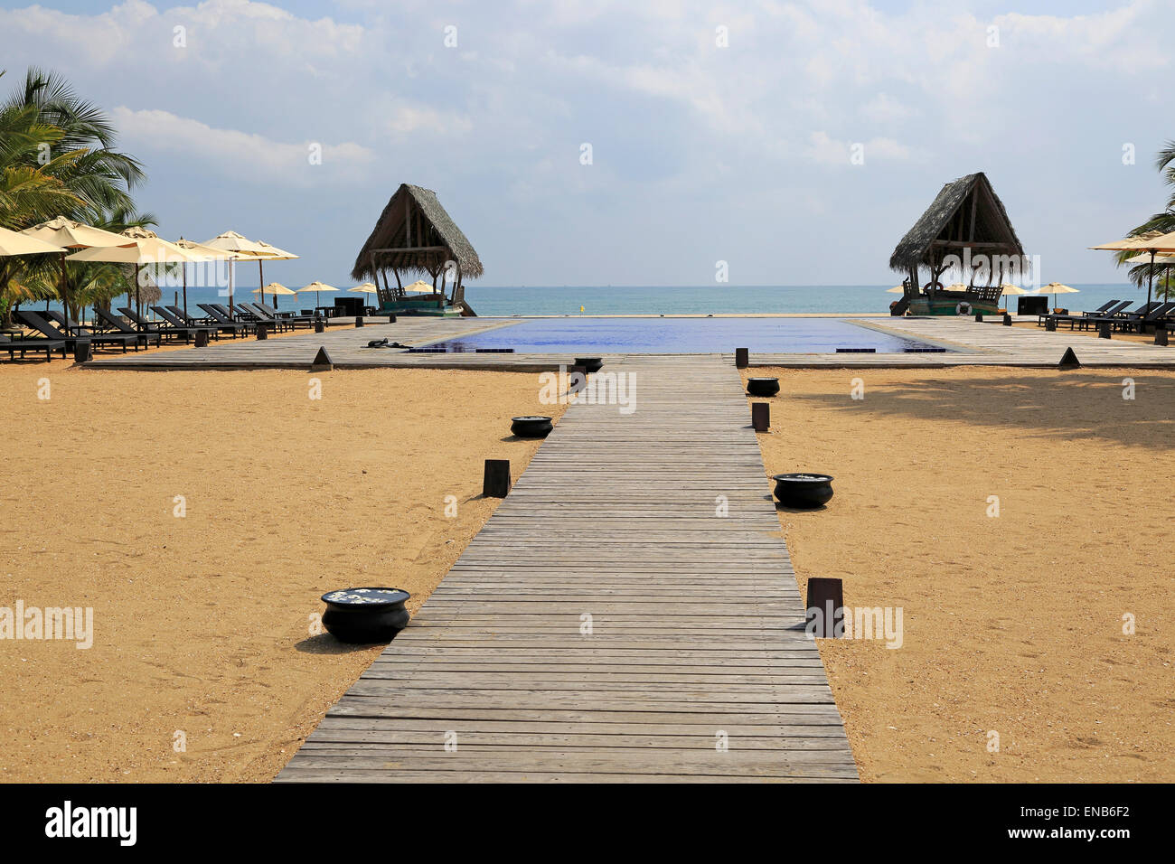 Maalu Maalu Resort Hotel, Pool und Strand, Pasikudah Bay, Eastern Province, Sri Lanka, Asien Stockfoto