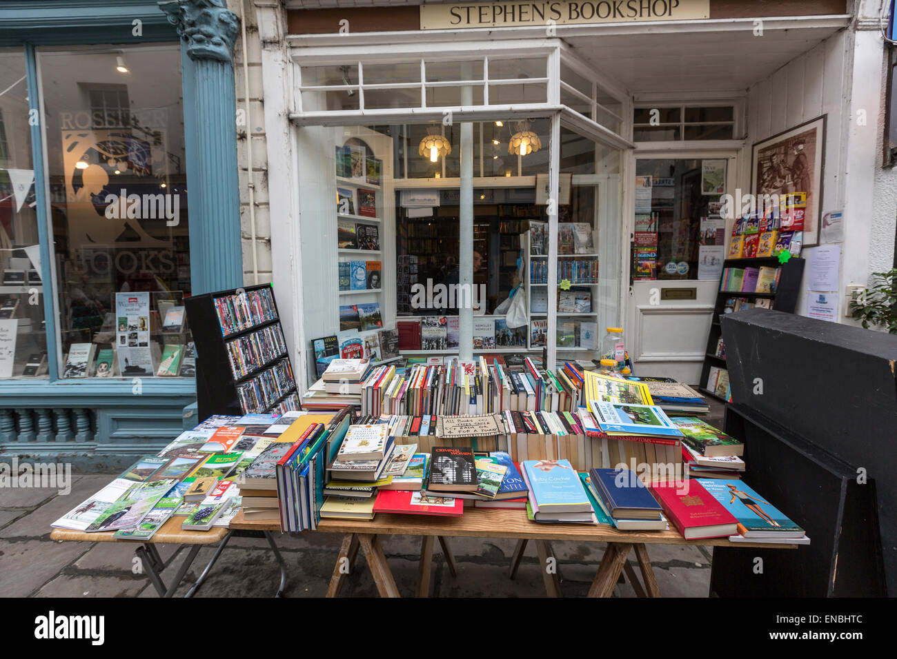 Stephens Buchhandlung in der Church Street, Monmouth, Gwent, Vereinigtes Königreich Stockfoto