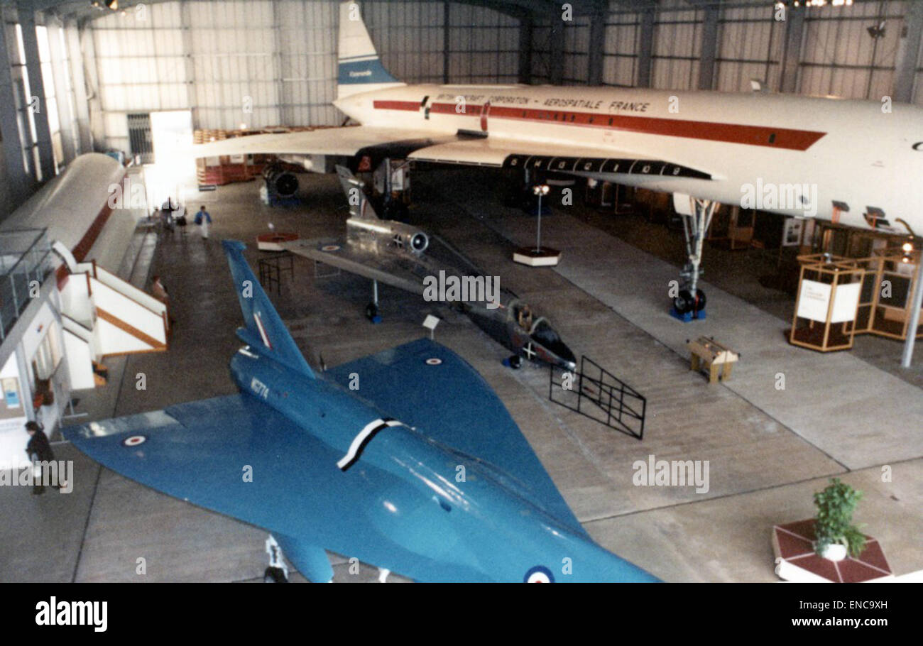 Das Fairey-Delta, auch bekannt als BAC 221, wurde als Teil des Fleet Air Arms im Flug gefangen und zeigt sein einzigartiges Design und seine Rolle in der britischen Luftfahrtgeschichte. Stockfoto